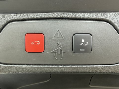 Vauxhall Grandland 1.2 Turbo Ultimate 5dr 38