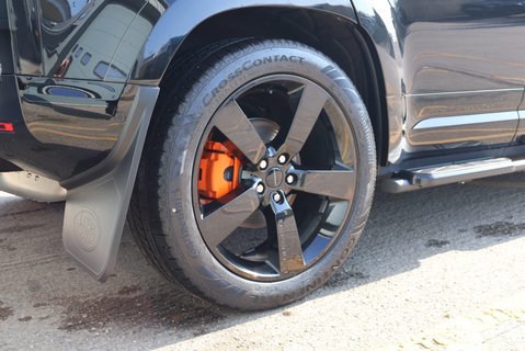 Land Rover Defender 110 BRAND NEW HARDTOP  250  TOP X-DYNAMIC SE REAR SEATS STYLED BY SEEKER  14