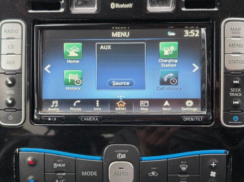 Nissan LEAF 30kWh Tekna Auto 5dr 26