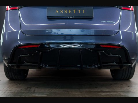 Tesla Model Y (Dual Motor) Long Range SUV 5dr Electric Auto 4WDE (384 bhp) NEW IN STOCK 13