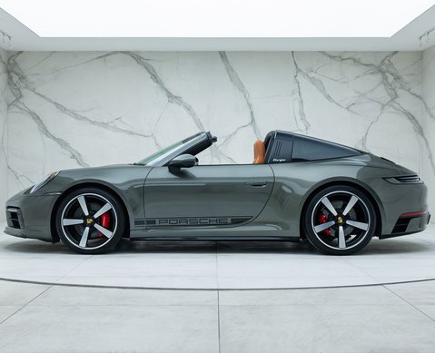Porsche 911 Targa 4S (992) 