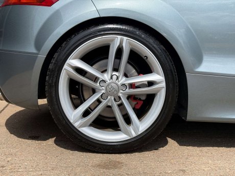 Audi TT 2.0 TT S Quattro Semi-Auto 4WD 3dr 41