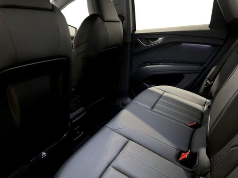Audi Q4 45 Sport SUV 5dr Electric Auto 82kWh (286 ps) 1 Owner - Dab - Bluetooth 20