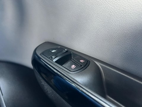 Vauxhall Corsa SE 26