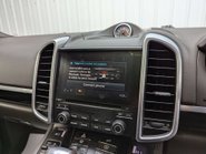 Porsche Cayenne 3.0 Cayenne D Platinum Edition V6 Tiptronic S A 4WD 5dr 89