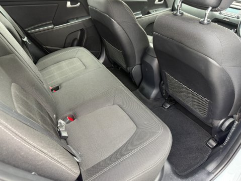 Kia Sportage 1 ONLY 19,017 MILES **SORRY NOW SOLD** 25
