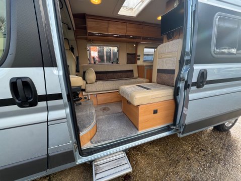 Autocruise Tempo BIG SPEC 2 BERTH HIGH TOP A MUST SEE 10