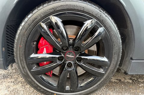 Mini Hatch JOHN COOPER WORKS - NANUQ WHITE - MINI SERVICE HISTORY 52