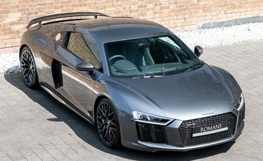 Audi R8 V10 Plus 8