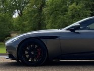 Aston Martin DB11 4.0L V8 Coupe 10