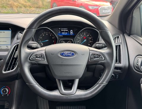 Ford Focus 1.0 Focus ST-Line 5dr 12
