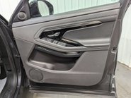 Land Rover Range Rover Evoque 2.0 Range Rover Evoque SE D Auto 4WD 5dr 40