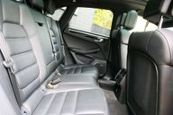 Porsche Macan 2.9 Macan S Semi-Auto 4WD 5dr 35