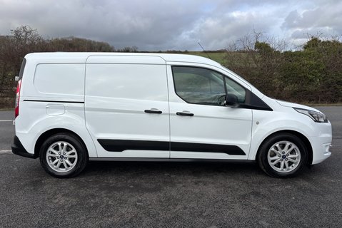 Ford Transit Connect 230 L2 Trend DCIV Automatic 120 ps Tdci - Sat Nav / Air Con / Camera 9