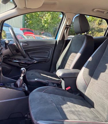 Ford Ecosport ST-LINE.. 5 SERVICES.. SAT NAV.. HALF LEATHER.. BLUETOOTH.. FORD SYNC..USB. 3