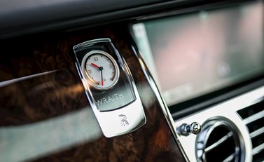 Rolls-Royce Wraith 19
