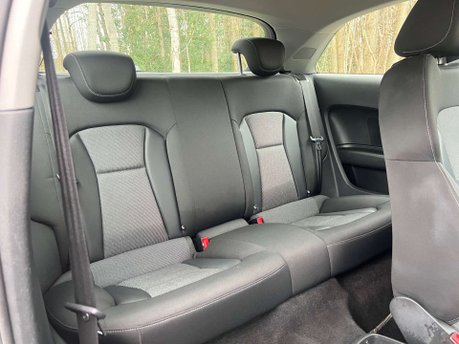 Audi A1 1.0 A1 Sport TFSI Semi-Auto 3dr 37