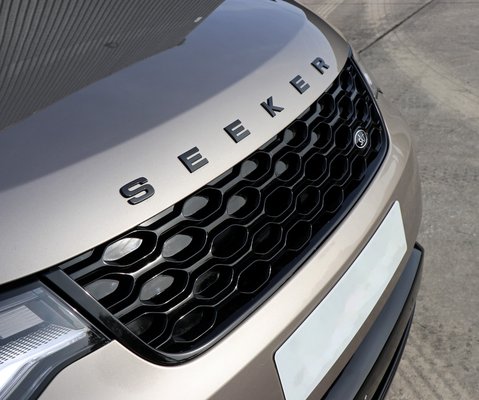 Land Rover Discovery 5