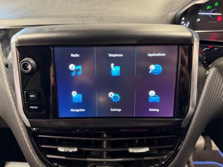 Peugeot 208 1.2 PureTech Allure Premium Euro 6 5dr 27