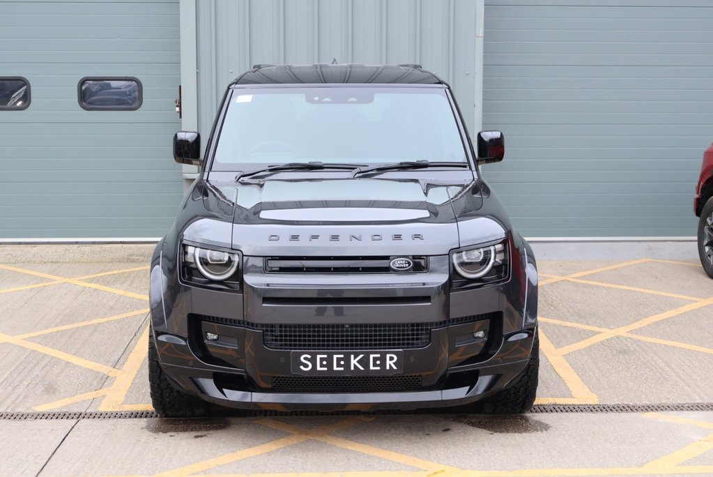 Land Rover Defender 110 D250 HARD TOP X-DYNAMIC  REAR SEAT CONVERSION SEEKER STYLED  4