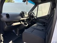 Mercedes-Benz Sprinter 315 Cdi Progressive Glass Frail Van 15