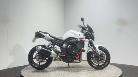 Yamaha FZ1 FAZER 2011 ONLY 19K VERY CLEAN 1000CC NAKED MOT SERVICED 1