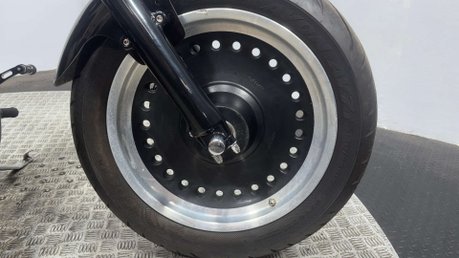 Harley-Davidson Softail Standard Injection model 2005 only 6k FXSTI project bike 1450 23