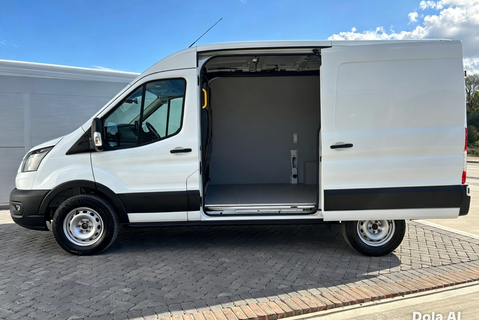 Ford Transit 350 L2 H2 130ps Leader Panel Van - Air Con / Rear Camera 9