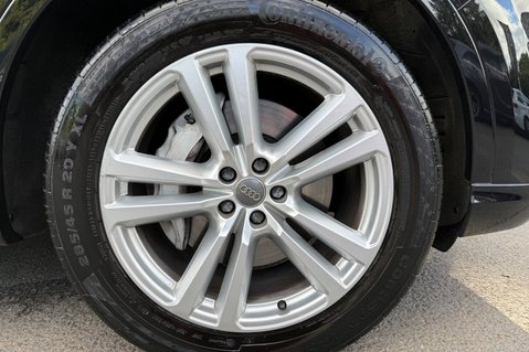 Audi Q7 TDI QUATTRO S LINE - ONE OWNER - PAN ROOF  63