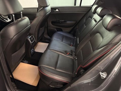 Kia Sportage 1.6 T-GDi GT-Line S DCT AWD Euro 6 (s/s) 5dr 8