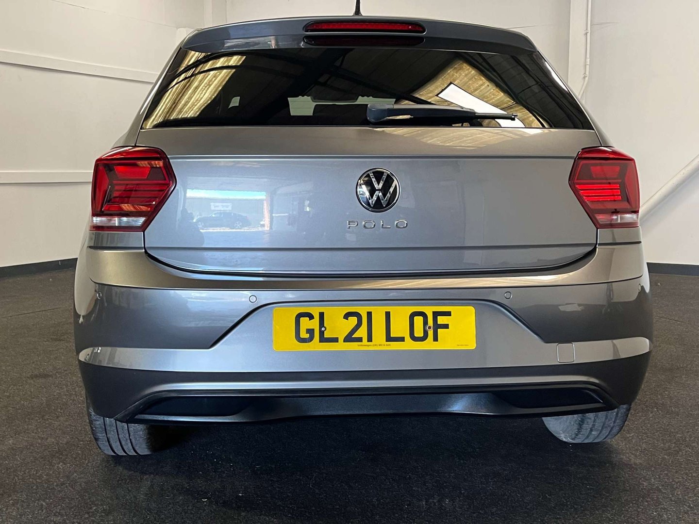 2021 Volkswagen Polo — image 6