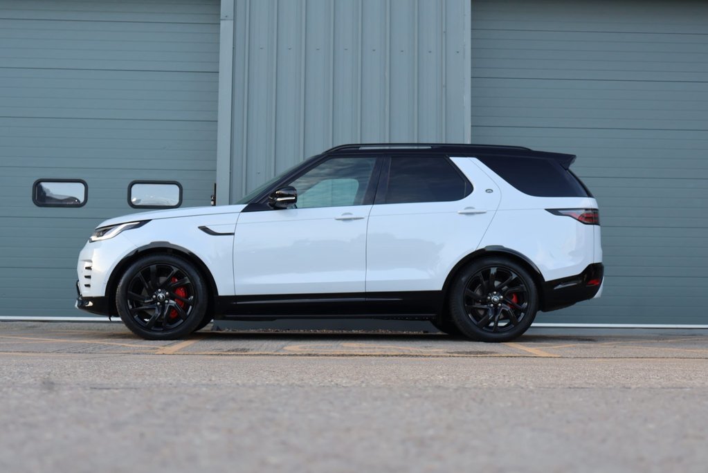 Land Rover Discovery R-DYNAMIC SE MHEV Huge spec rear seats styled by seeker  9