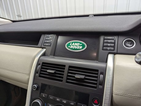Land Rover Discovery Sport 2.0 Discovery Sport Luxury HSE TD4 Auto 4WD 5dr 84