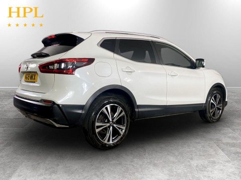Nissan Qashqai 1.5 dCi N-Connecta SUV 5dr Diesel DCT Auto Euro 6 (s/s) (115 ps) Air Con - 7
