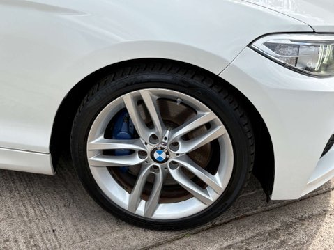 BMW 2 Series 2.0 220d M Sport Auto 2dr 9