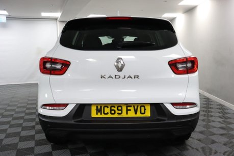Renault Kadjar ICONIC TCE 8