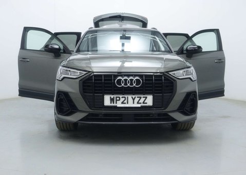 Audi Q3 1.5 TFSI CoD 35 Black Edition SUV 5dr Petrol S Tronic Euro 6 (s/s) (150 ps) 54