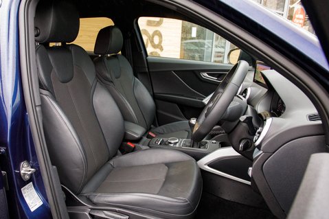 Audi Q2 TFSI BLACK EDITION 36