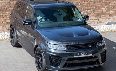 Land Rover Range Rover Sport 5.0 SVR 8