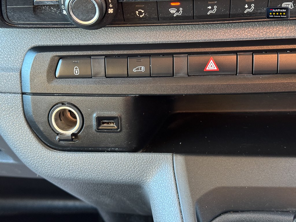 2022 Vauxhall VivaroLWB L2H1 Low Roof Sportive F3100 Air Con Sensors EURO 6 — thumbnail 33 of 50