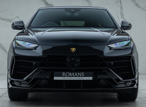 Lamborghini Urus PERFORMANTE 7