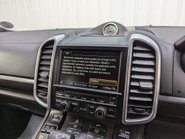 Porsche Cayenne 4.8 Cayenne V8 T Tiptronic S 4WD 5dr 85