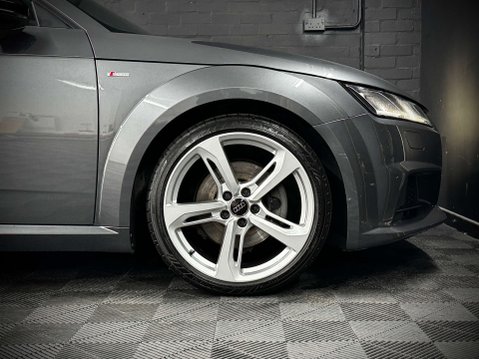 Audi TT 1.8 TT Black Edition TFSI 3dr 22