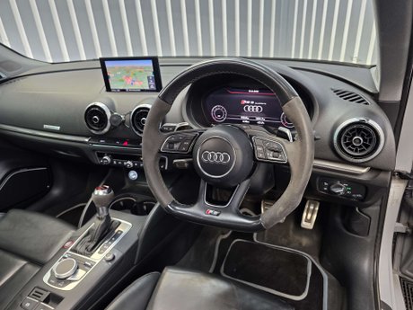 Audi RS3 2.5 TFSI Sportback 5dr Petrol S Tronic quattro Euro 6 (s/s) (400 ps) 25