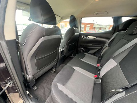 Nissan Qashqai 1.2 Qashqai N-Connecta DiG-T CVT 5dr - NATIONAL DELIVERY* 50