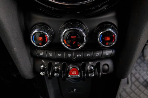 Mini Hatch COOPER S EXCLUSIVE 30