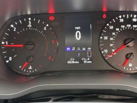 Nissan Primastar DCI TEKNA L1H1 26