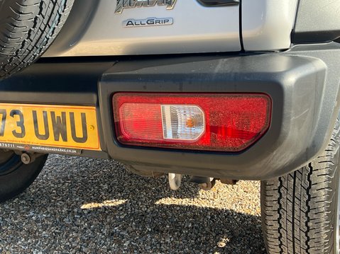 Suzuki Jimny ALLGRIP 19