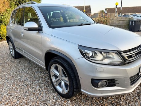 Volkswagen Tiguan 2.0 TDI BlueMotion Tech R-Line Edition SUV 5dr Diesel Manual 4WD Euro 6 (s/ 7