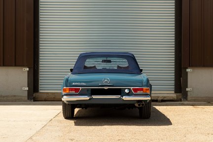 Mercedes-Benz SL 280 Pagoda 7